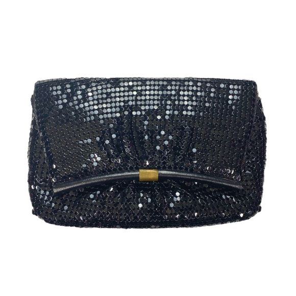 Vintage Handbags - Vintage Black Mesh Metal Clutch - 9” x 6”